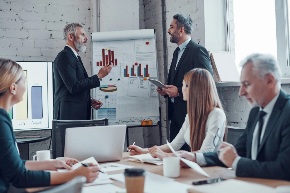 Strategic Consulting-img